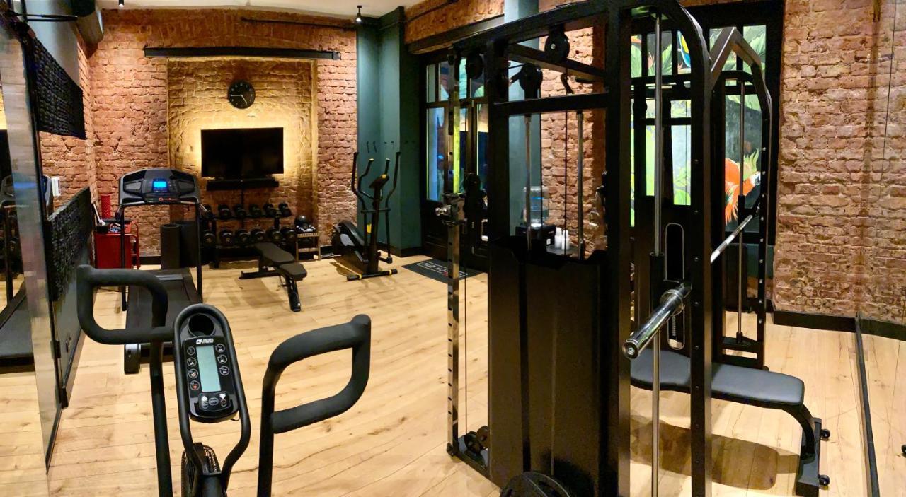 Ruz Hotels Istanbulská provincie Exteriér fotografie The gym at the hotel