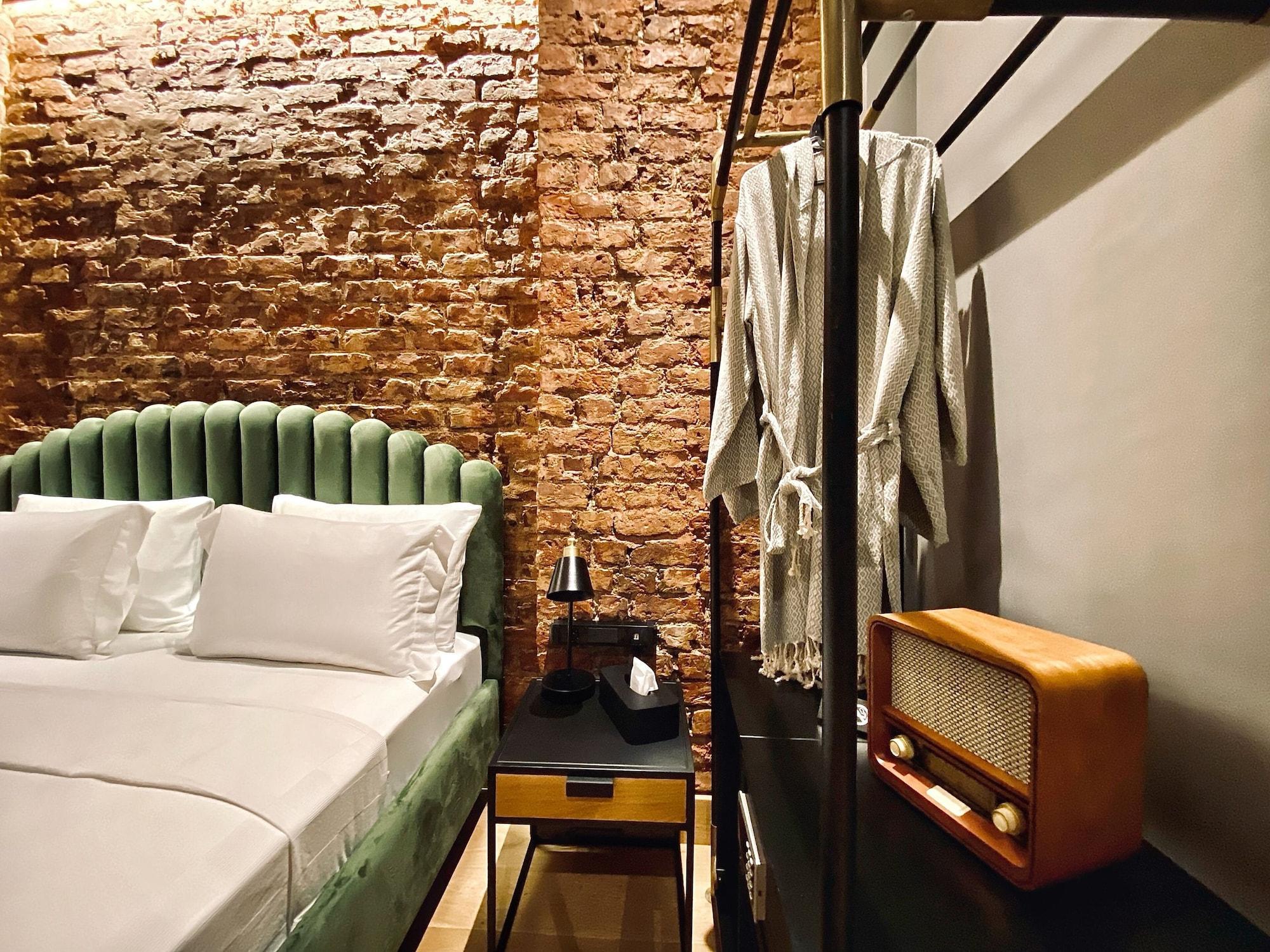 Ruz Hotels Istanbulská provincie Exteriér fotografie A room at the hotel